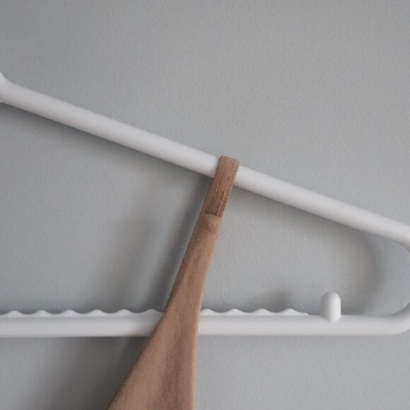 Intimately Free People Women XS/S Tan Strappy V-Neck Seamless Cami Tank Top - Picture 6 of 9